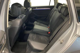 hopea Volkswagen Passat 2018 kuva 8.