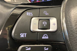 hopea Volkswagen Passat 2018 kuva 14.