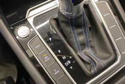 hopea Volkswagen Passat 2018 kuva 16.