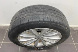 hopea Volkswagen Passat 2018 kuva 22.