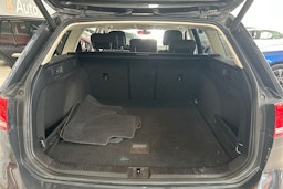 Harmaa Volkswagen PASSAT 2019 kuva 23.