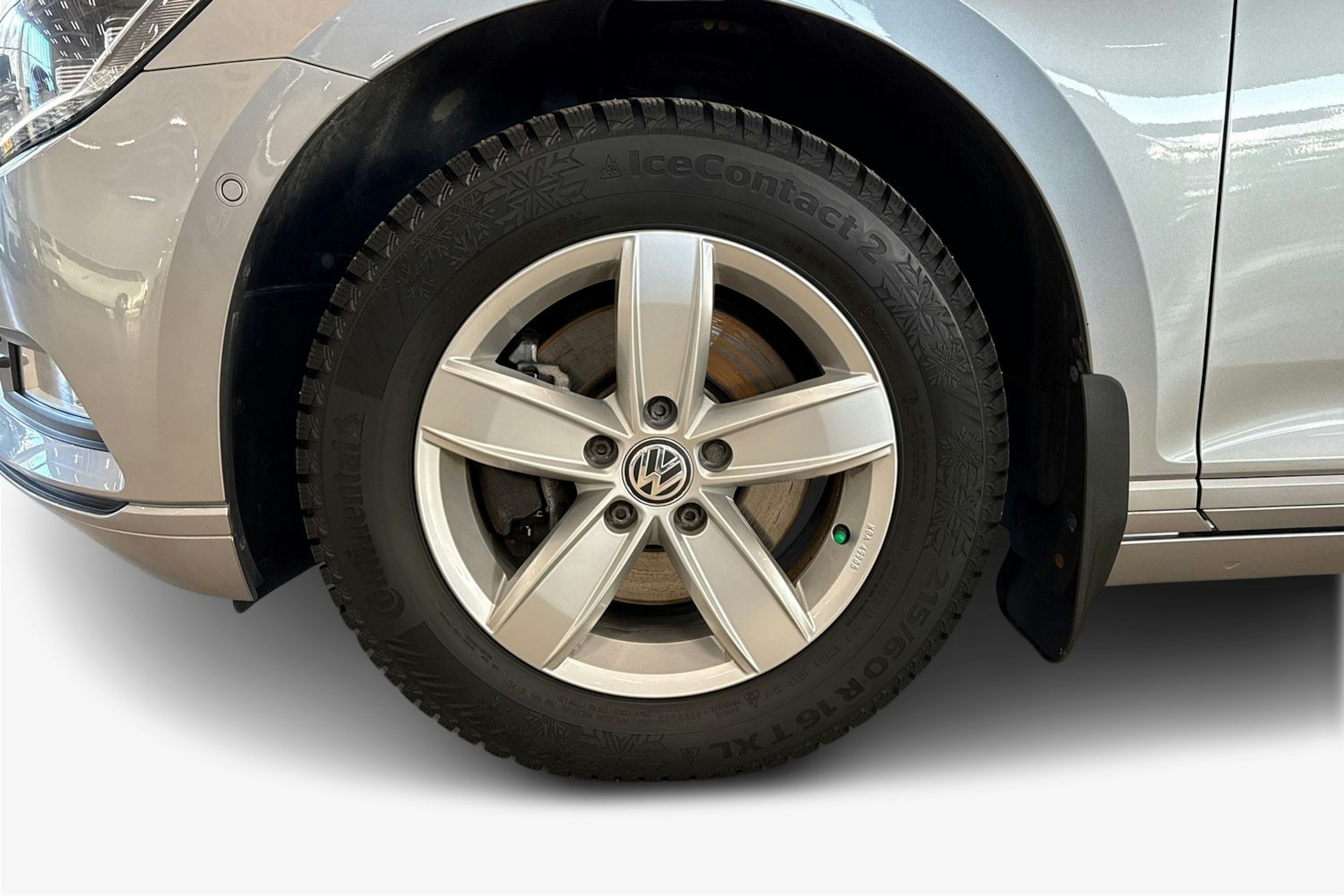 hopea Volkswagen Passat 2019 kuva 11.