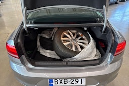 hopea Volkswagen Passat 2019 kuva 14.