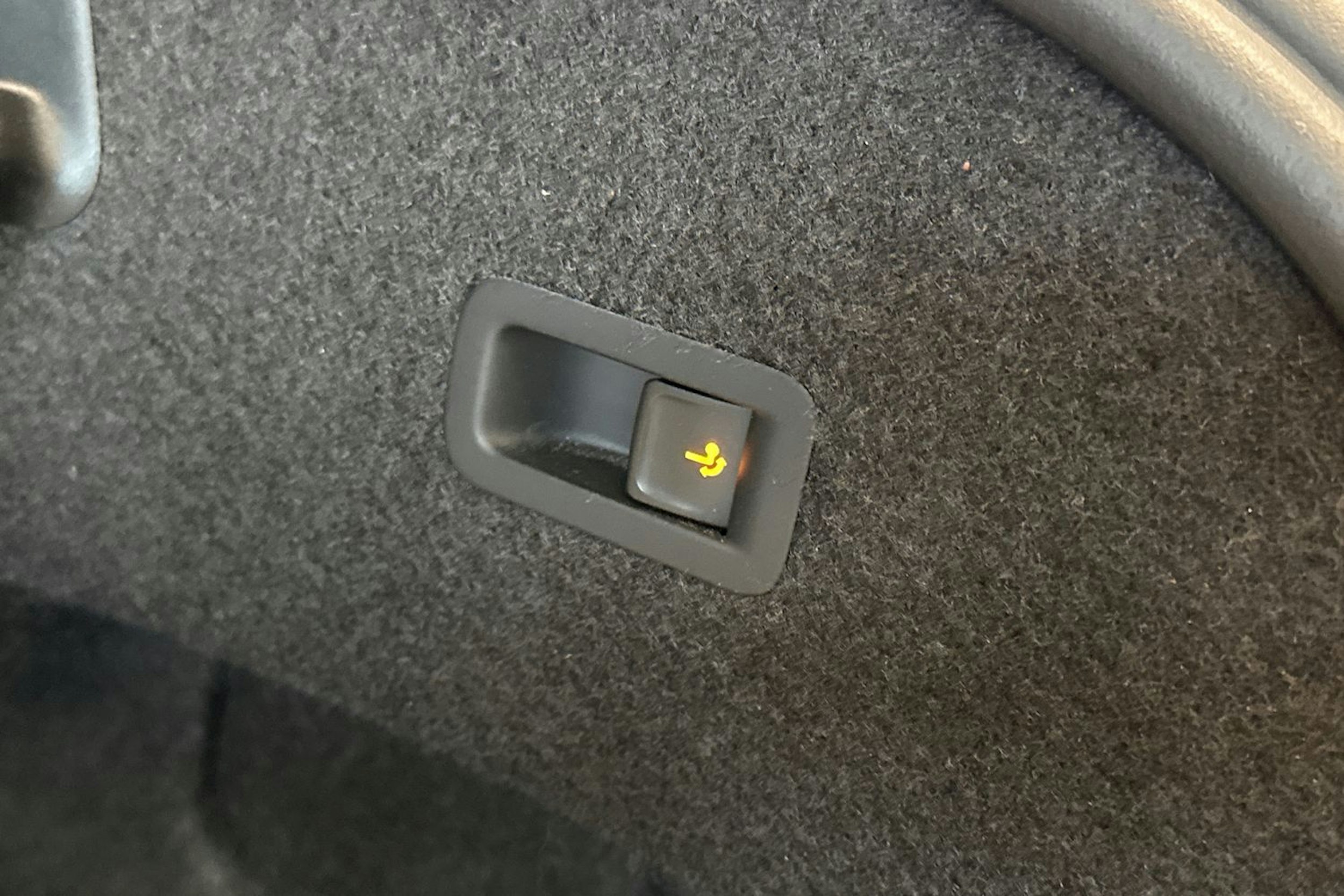 hopea Volkswagen Passat 2019 kuva 17.