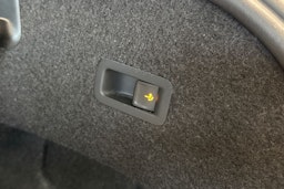 hopea Volkswagen Passat 2019 kuva 17.