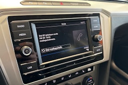 hopea Volkswagen Passat 2019 kuva 23.