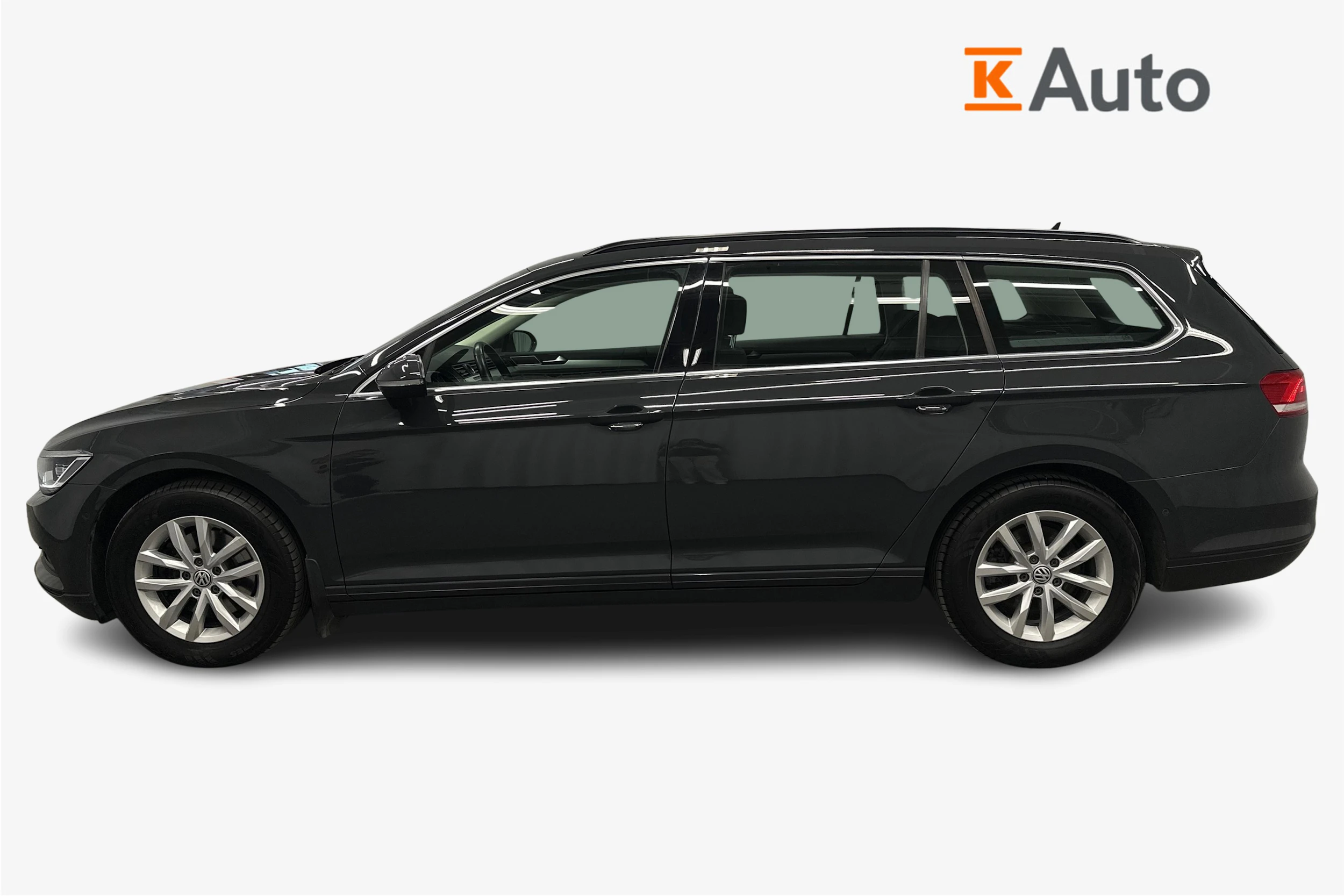 harmaa Volkswagen Passat 2019 kuva 5.