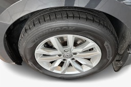 harmaa Volkswagen Passat 2019 kuva 11.