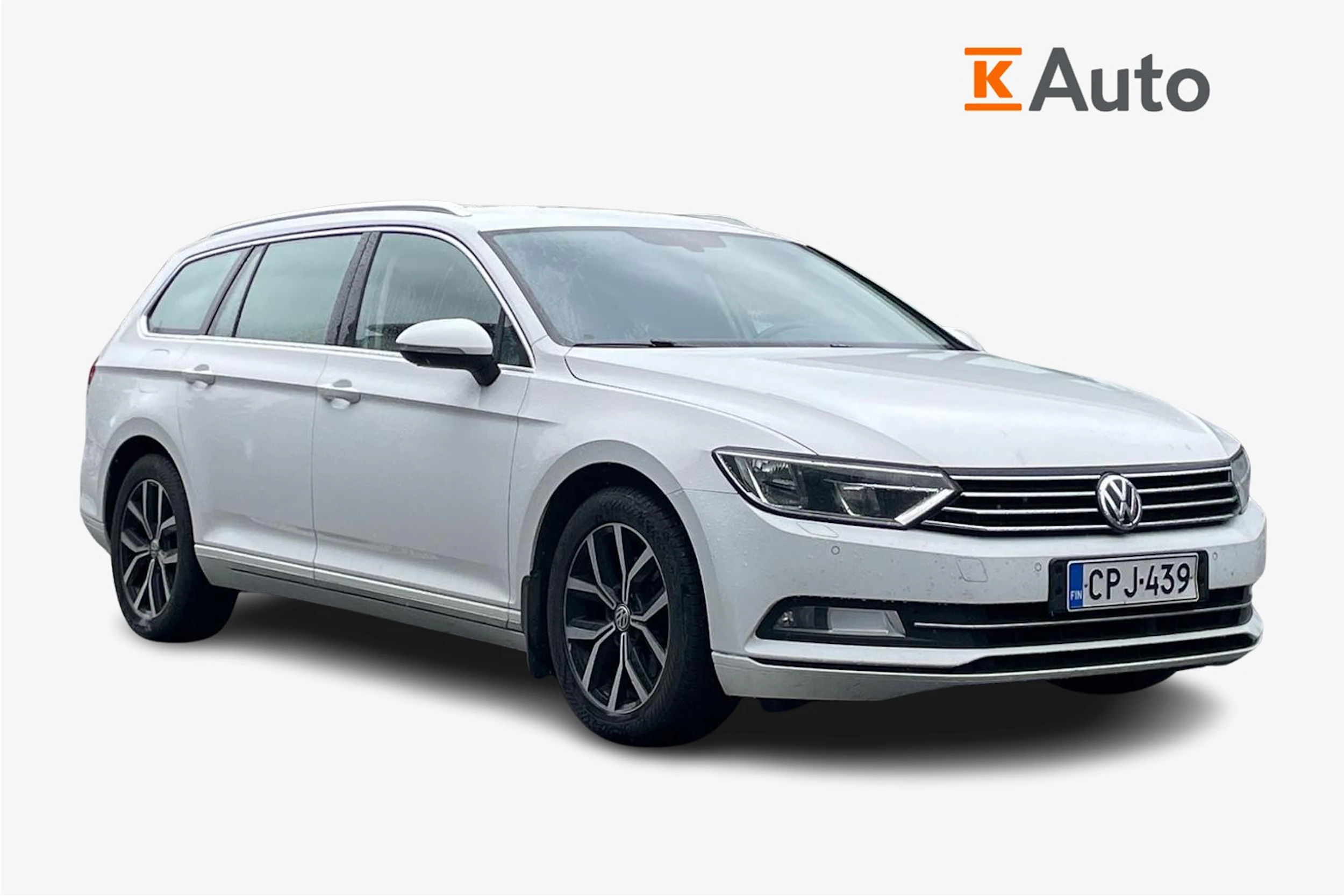valkoinen Volkswagen Passat 2019 kuva 1.