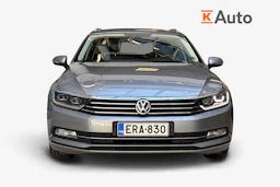 sininen Volkswagen Passat 2019 kuva 4.