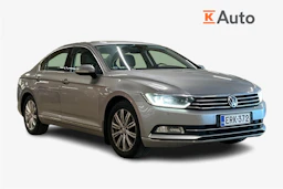 sininen Volkswagen Passat 2019 kuva 1.