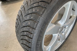 valkoinen Volkswagen Passat 2020 kuva 39.