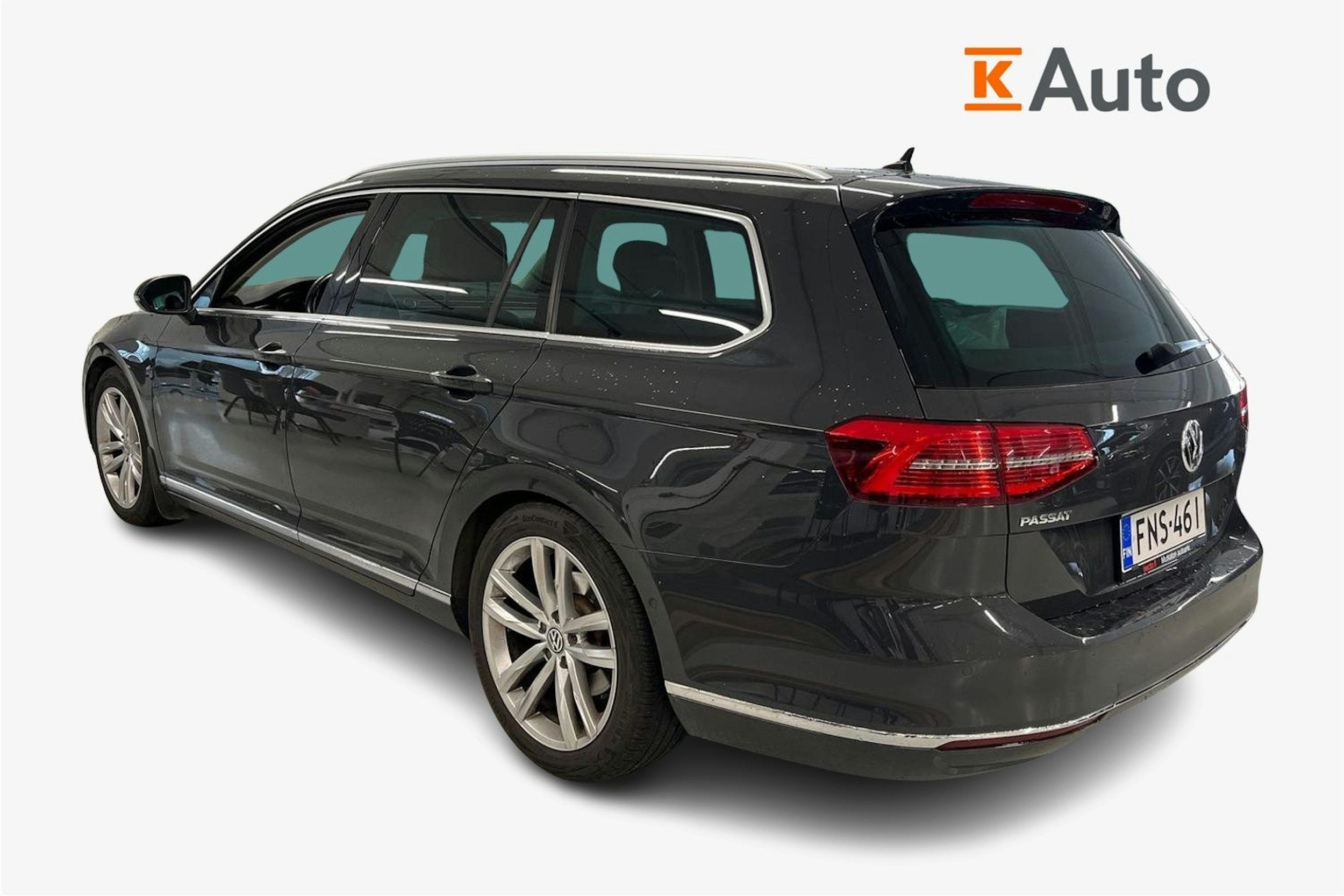 Harmaa Volkswagen PASSAT 2019 kuva 2.