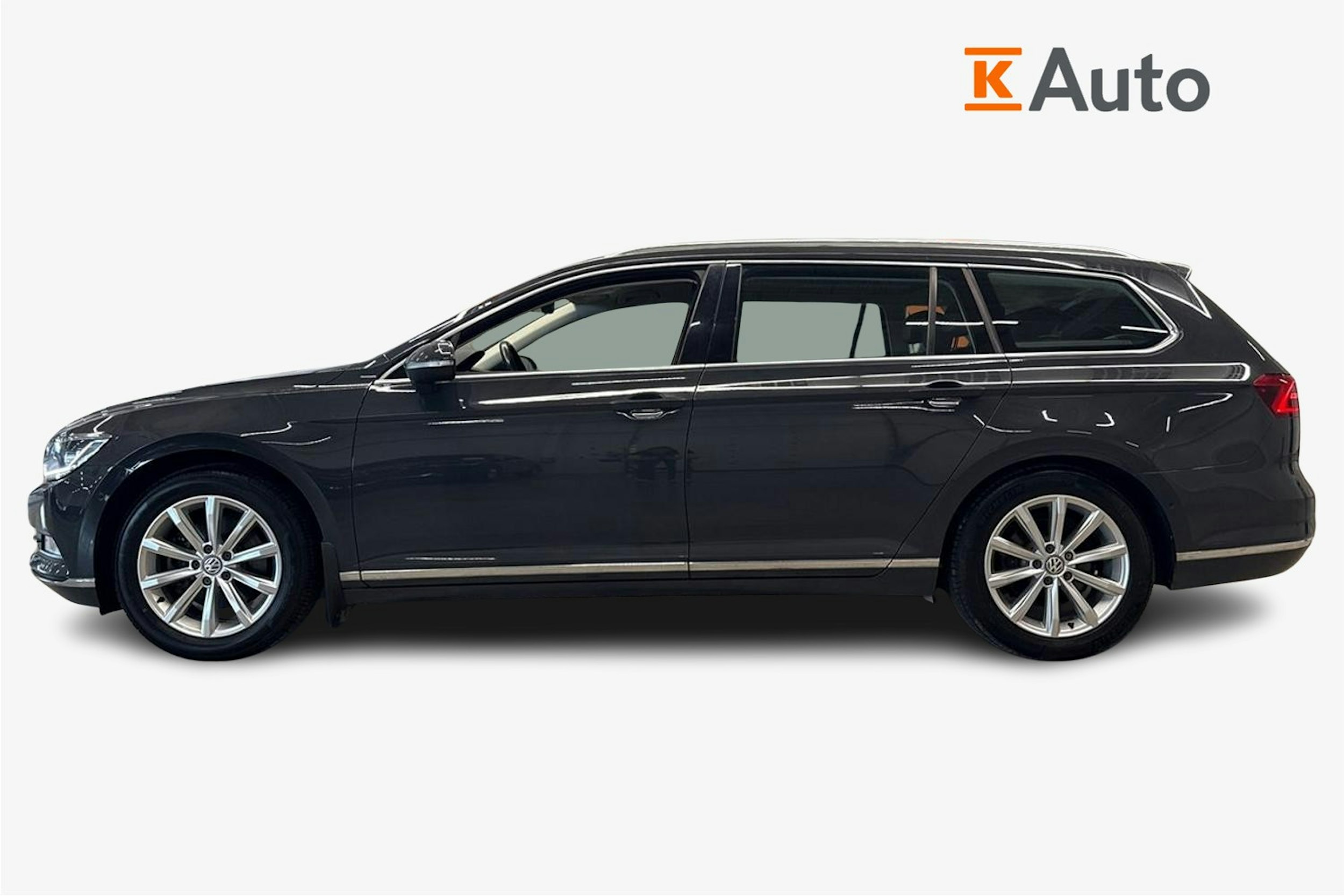 harmaa Volkswagen Passat 2019 kuva 5.