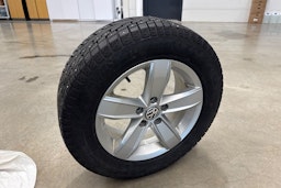 harmaa Volkswagen Passat 2019 kuva 24.