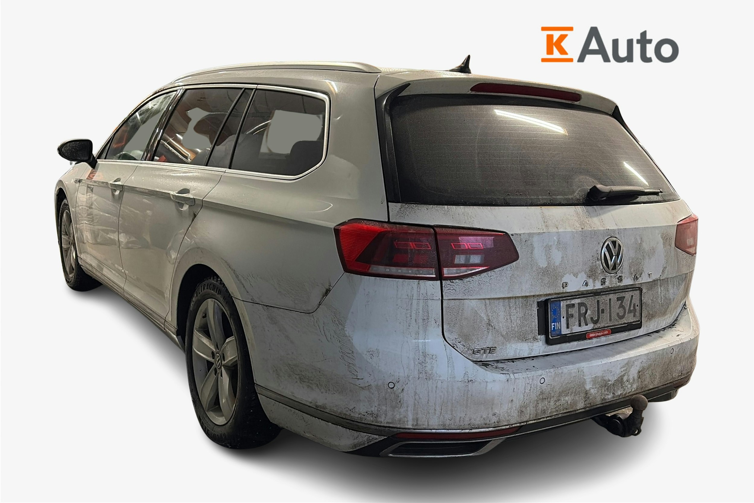 valkoinen Volkswagen Passat 2019 kuva 2.