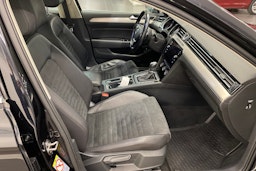 Volkswagen Passat 2019 kuva 19.