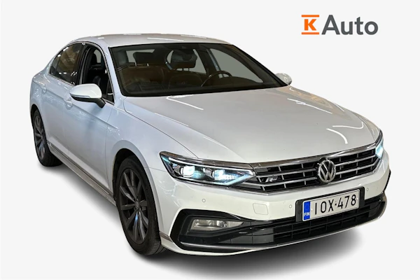 Volkswagen Passat Sedan R-Line 1,5 TSI EVO 110 kW DSG-automaatti