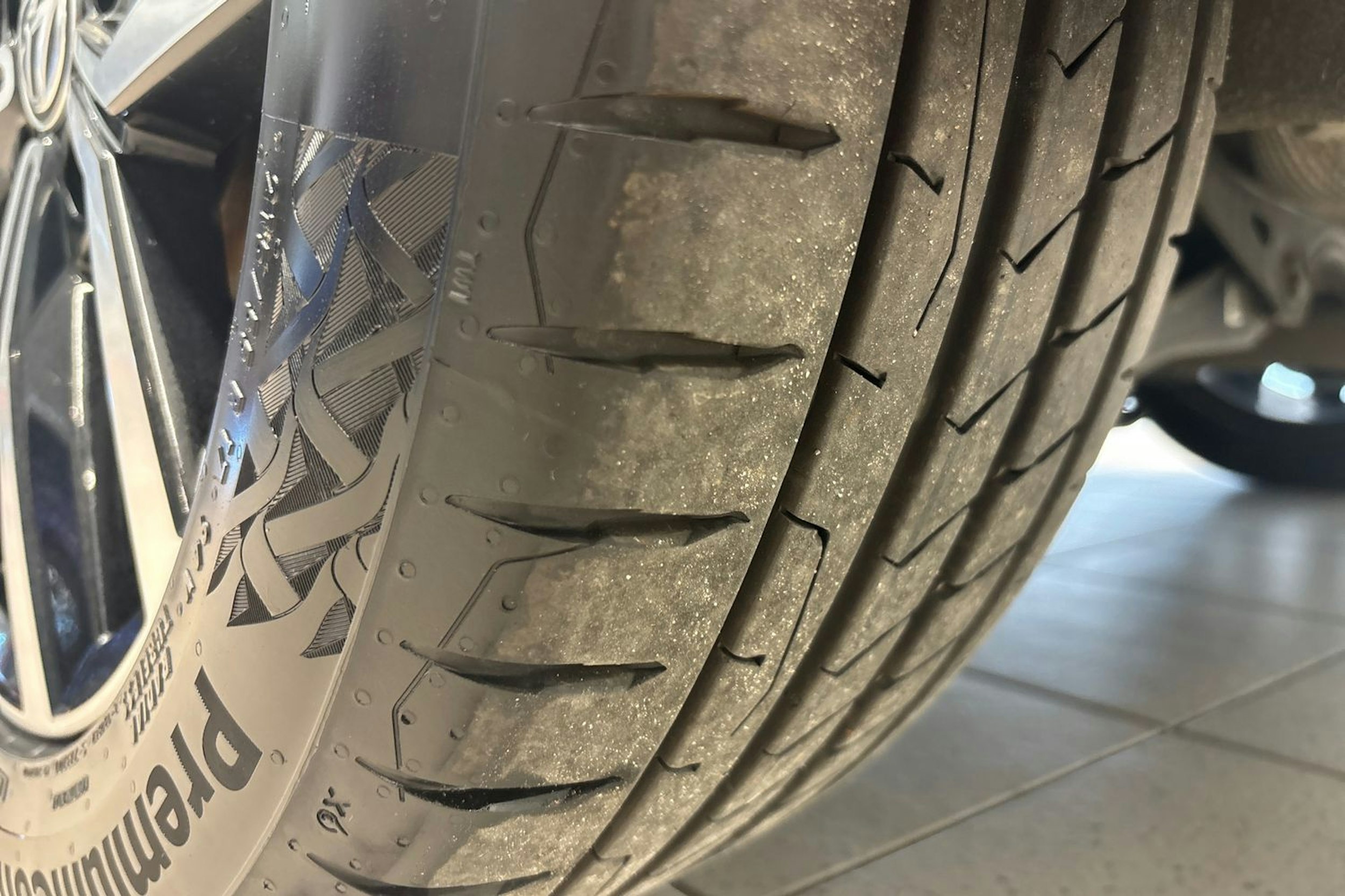 Hopea Volkswagen PASSAT 2019 kuva 13.
