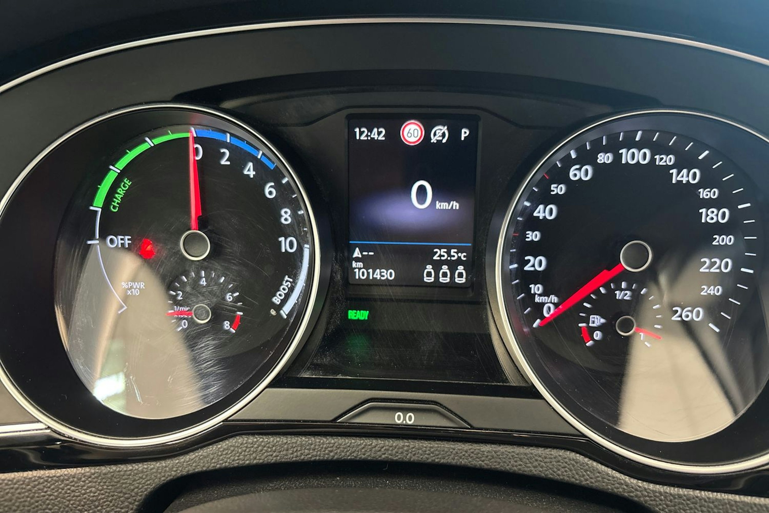 Hopea Volkswagen PASSAT 2019 kuva 15.