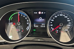 Hopea Volkswagen PASSAT 2019 kuva 15.