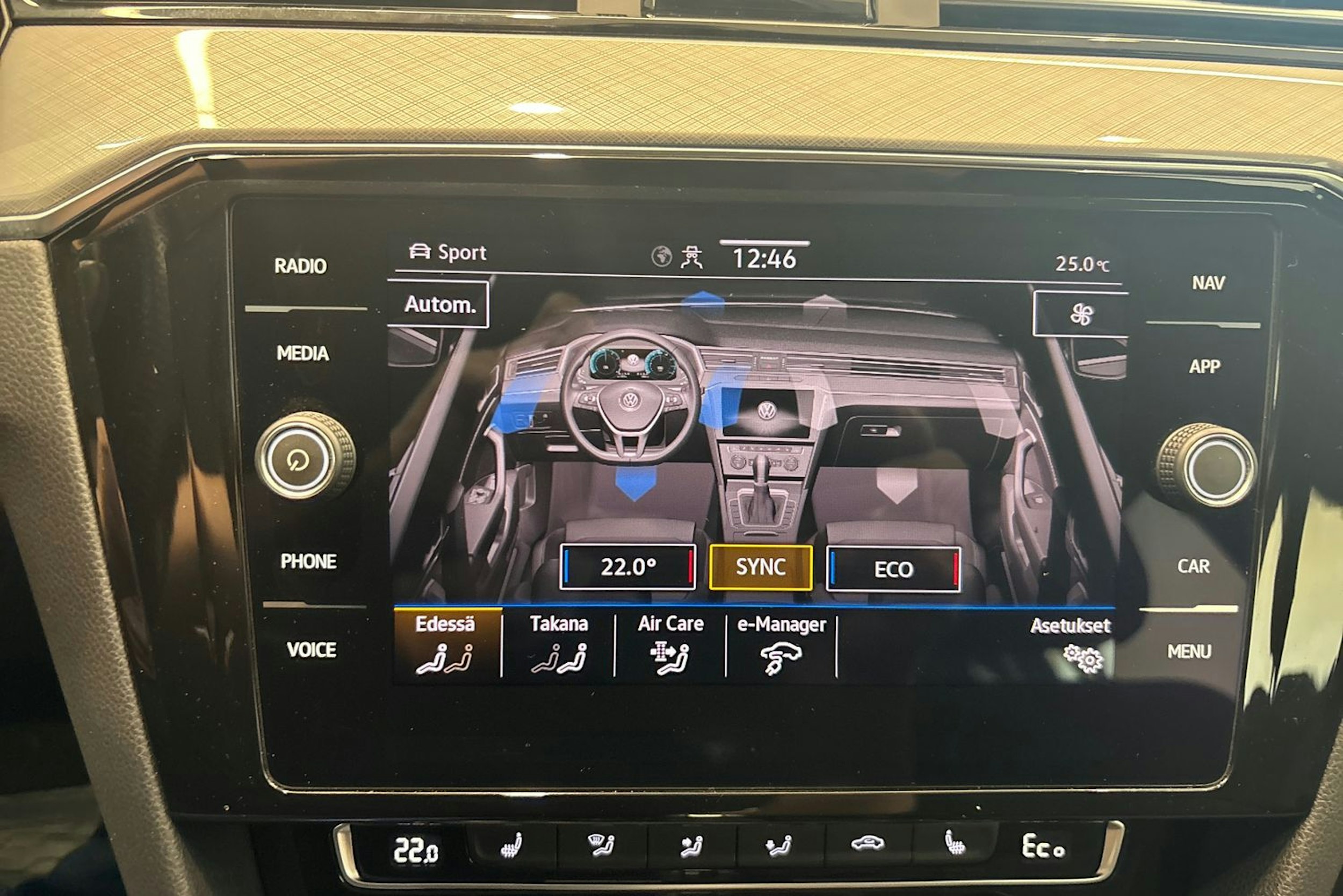 Hopea Volkswagen PASSAT 2019 kuva 25.