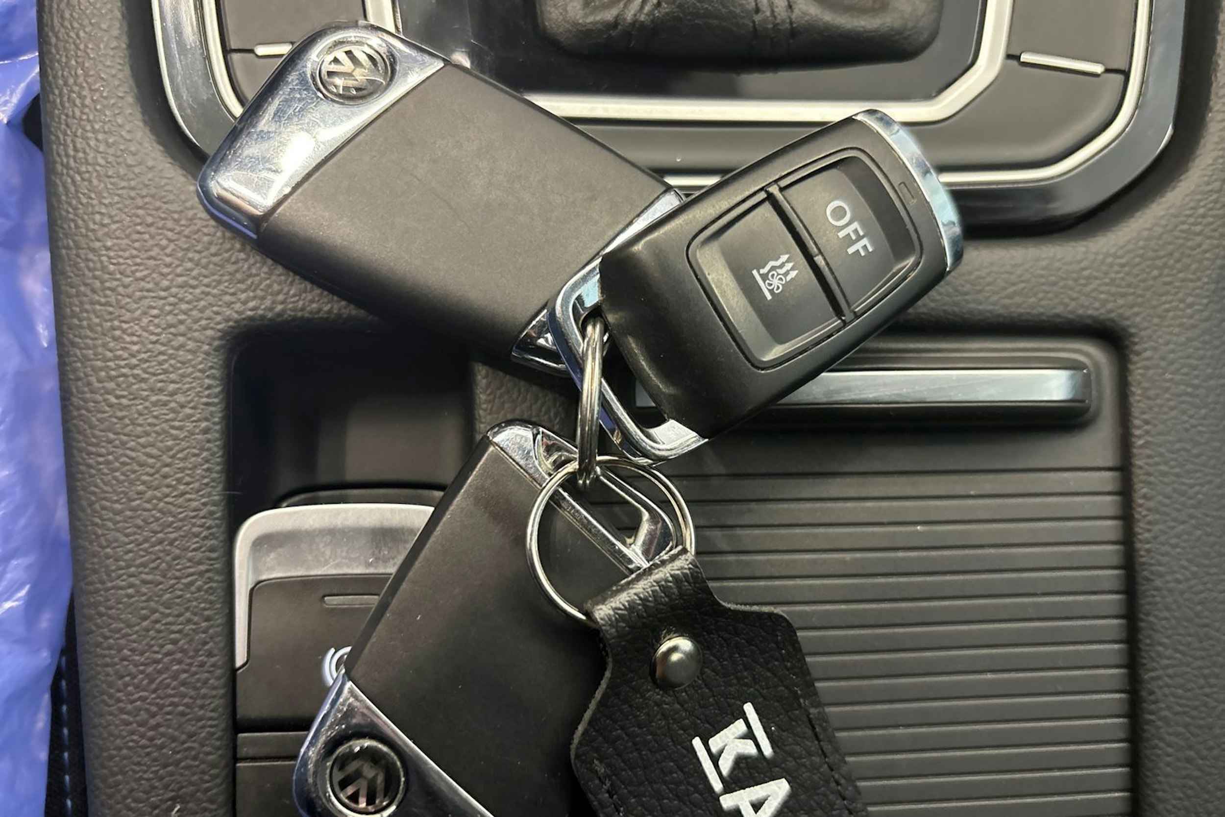 Hopea Volkswagen PASSAT 2019 kuva 27.