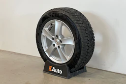 harmaa Volkswagen Passat 2019 kuva 10.