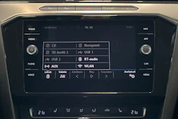 harmaa Volkswagen Passat 2019 kuva 19.