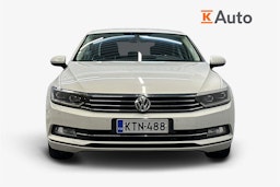 valkoinen Volkswagen Passat 2019 kuva 5.