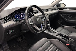 musta Volkswagen Passat 2019 kuva 3.