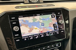 Valkoinen Volkswagen PASSAT 2019 kuva 24.