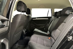 musta Volkswagen Passat 2019 kuva 10.