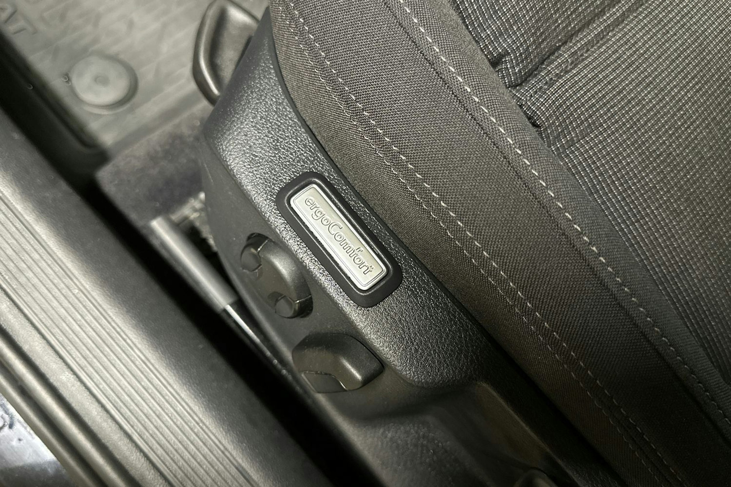 musta Volkswagen Passat 2019 kuva 15.