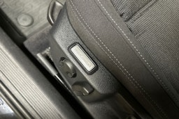 musta Volkswagen Passat 2019 kuva 15.