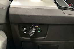 harmaa Volkswagen Passat 2019 kuva 30.