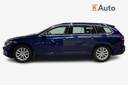 sininen Volkswagen Passat 2019 kuva 9.