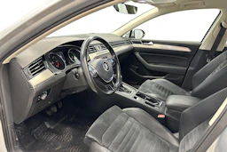 hopea Volkswagen Passat 2019 kuva 8.