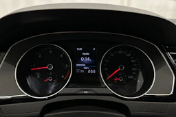 hopea Volkswagen Passat 2019 kuva 19.