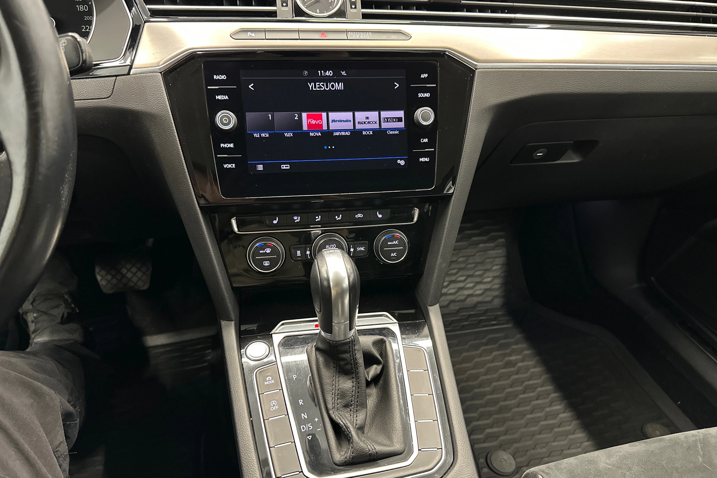 hopea Volkswagen Passat 2019 kuva 21.