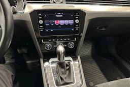 hopea Volkswagen Passat 2019 kuva 21.