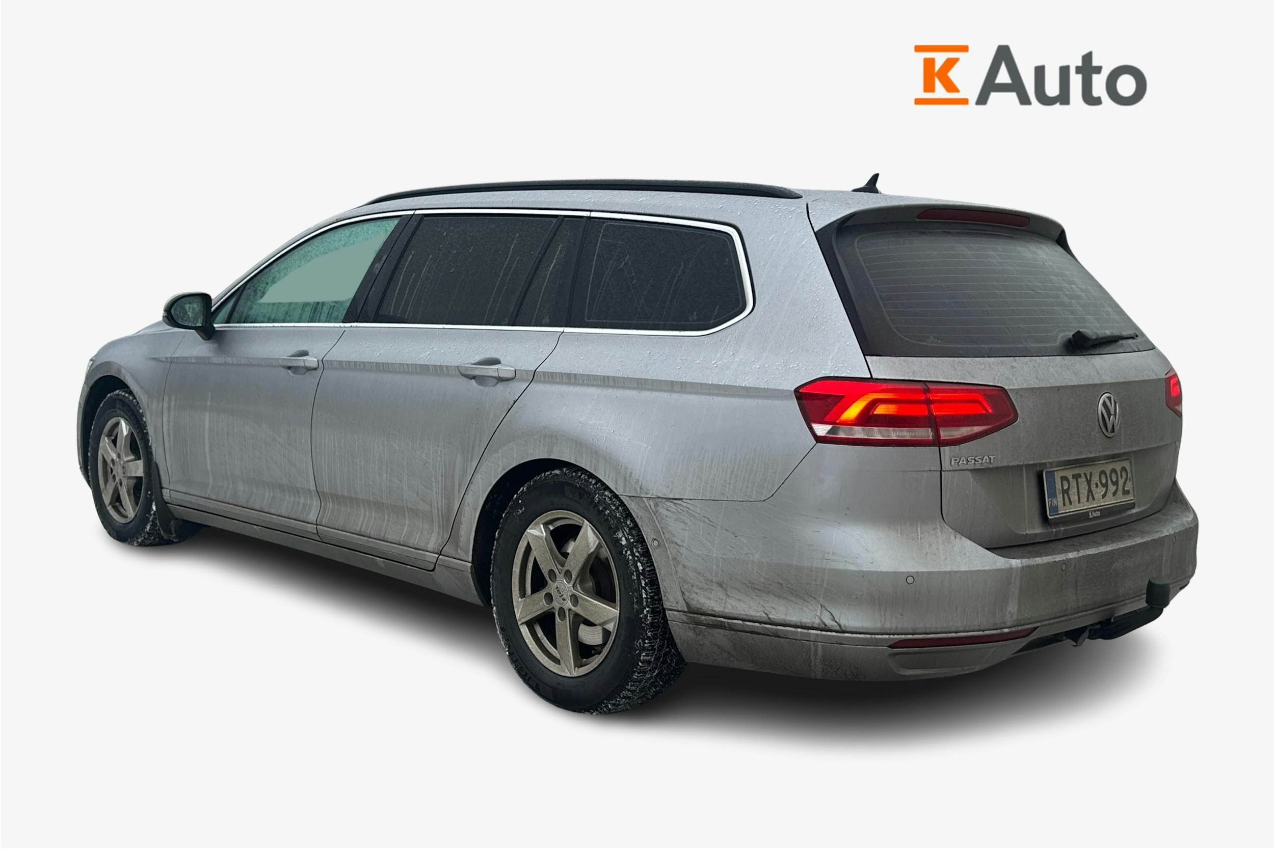 sininen Volkswagen Passat 2019 kuva 2.