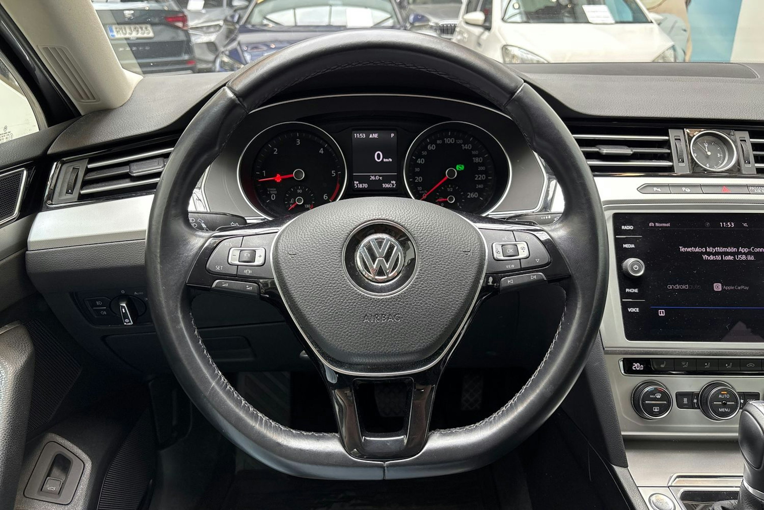 sininen Volkswagen Passat 2019 kuva 23.