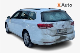 valkoinen Volkswagen Passat 2019 kuva 2.