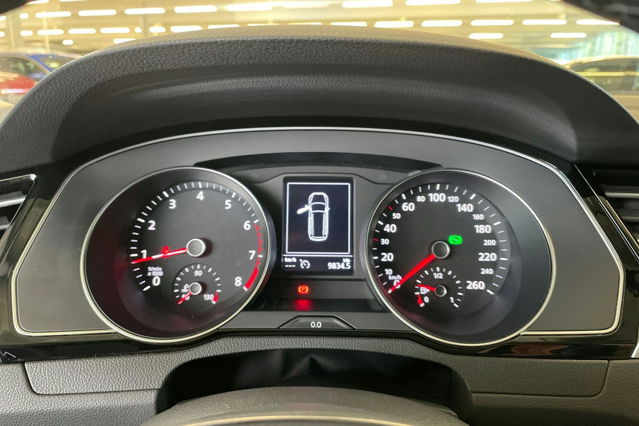 harmaa Volkswagen Passat 2019 kuva 14.