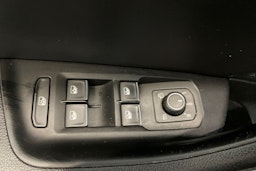 sininen Volkswagen Passat 2019 kuva 30.