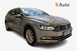 sininen Volkswagen Passat 2019 kuva 1.