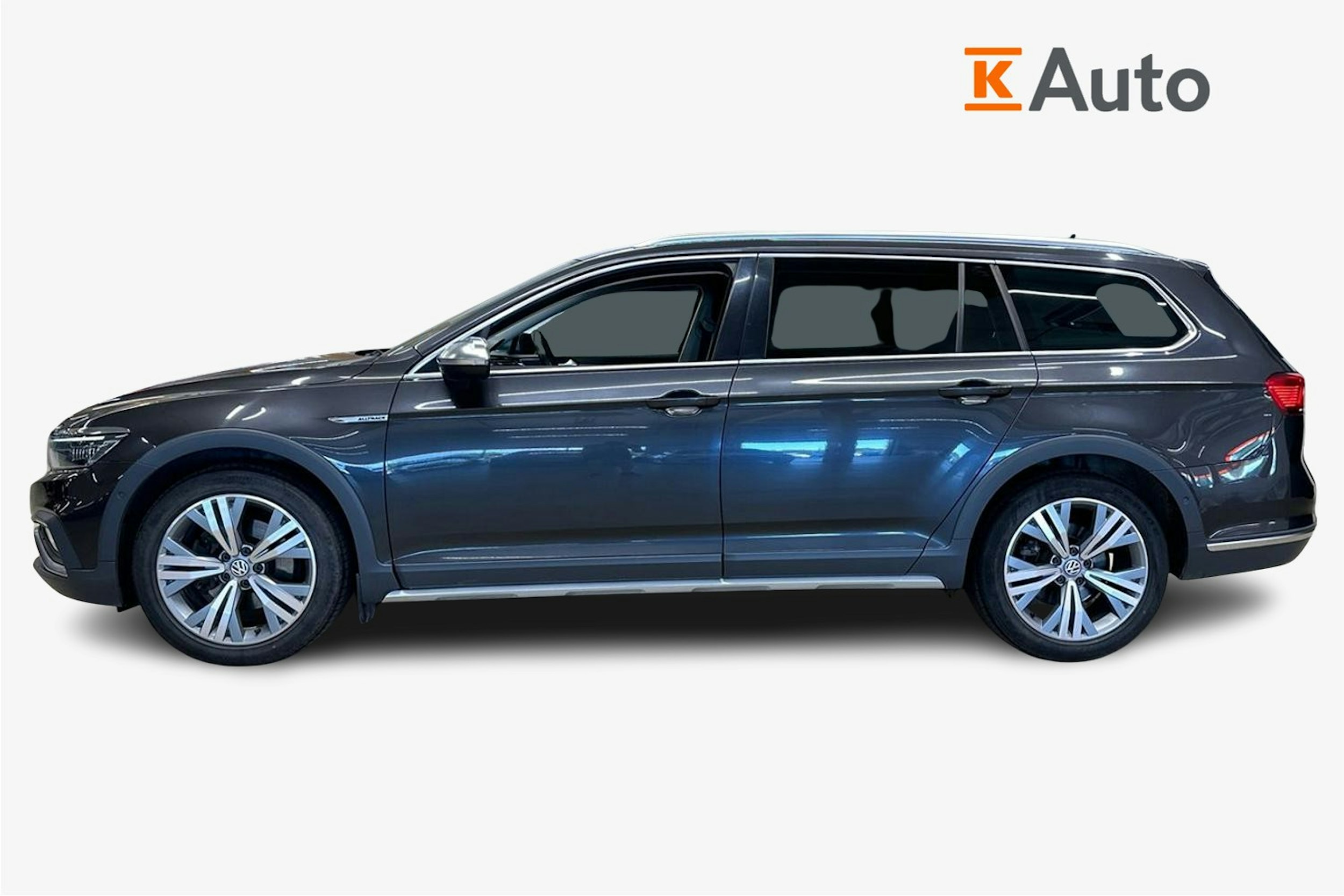 harmaa Volkswagen Passat 2020 kuva 6.