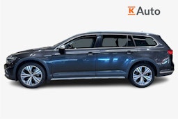 harmaa Volkswagen Passat 2020 kuva 6.