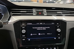 harmaa Volkswagen Passat 2020 kuva 21.